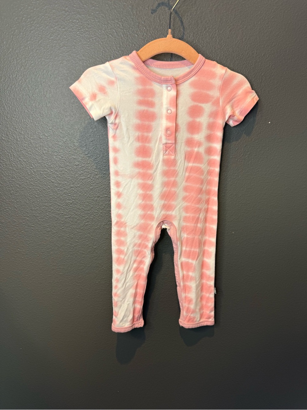 Kyte BABY Pink Tie-Dye Short-Sleeve One-Piece Romper